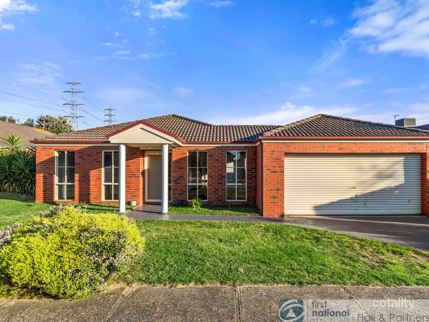 11 Lochgreen View, Cranbourne, VIC 3977