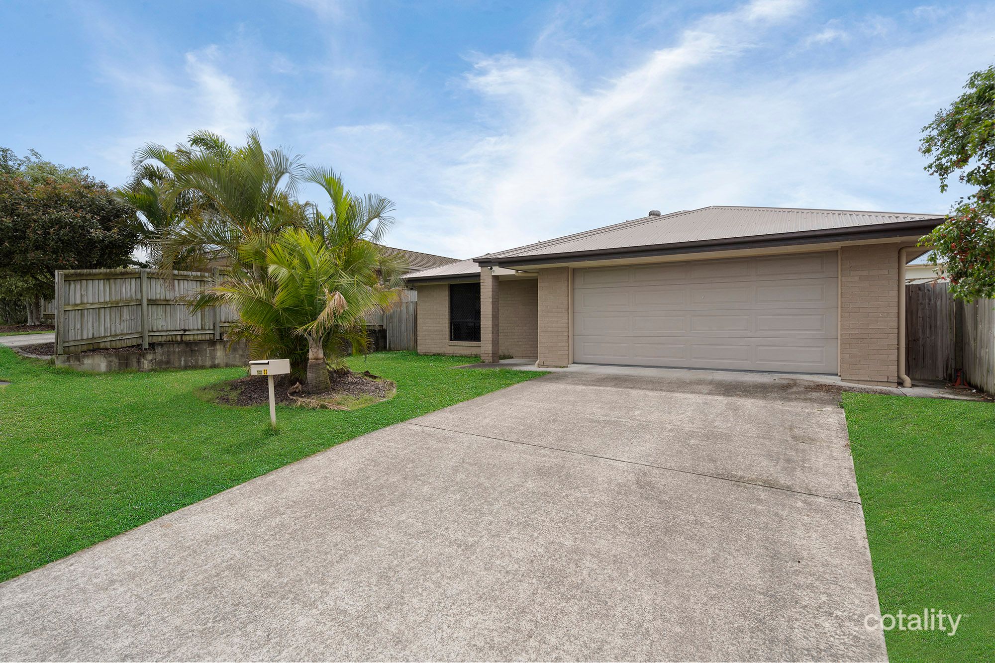 32 Rosella St, Loganlea, QLD 4131