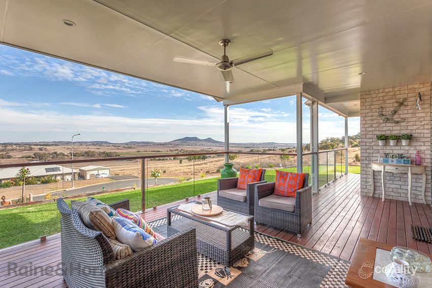 13 Panorama Cres, Gowrie Junction, QLD 4352