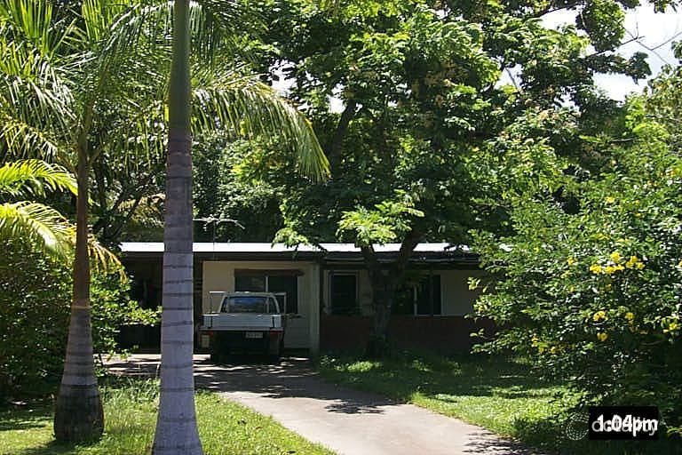 15 Quamby Cl, White Rock, QLD 4868