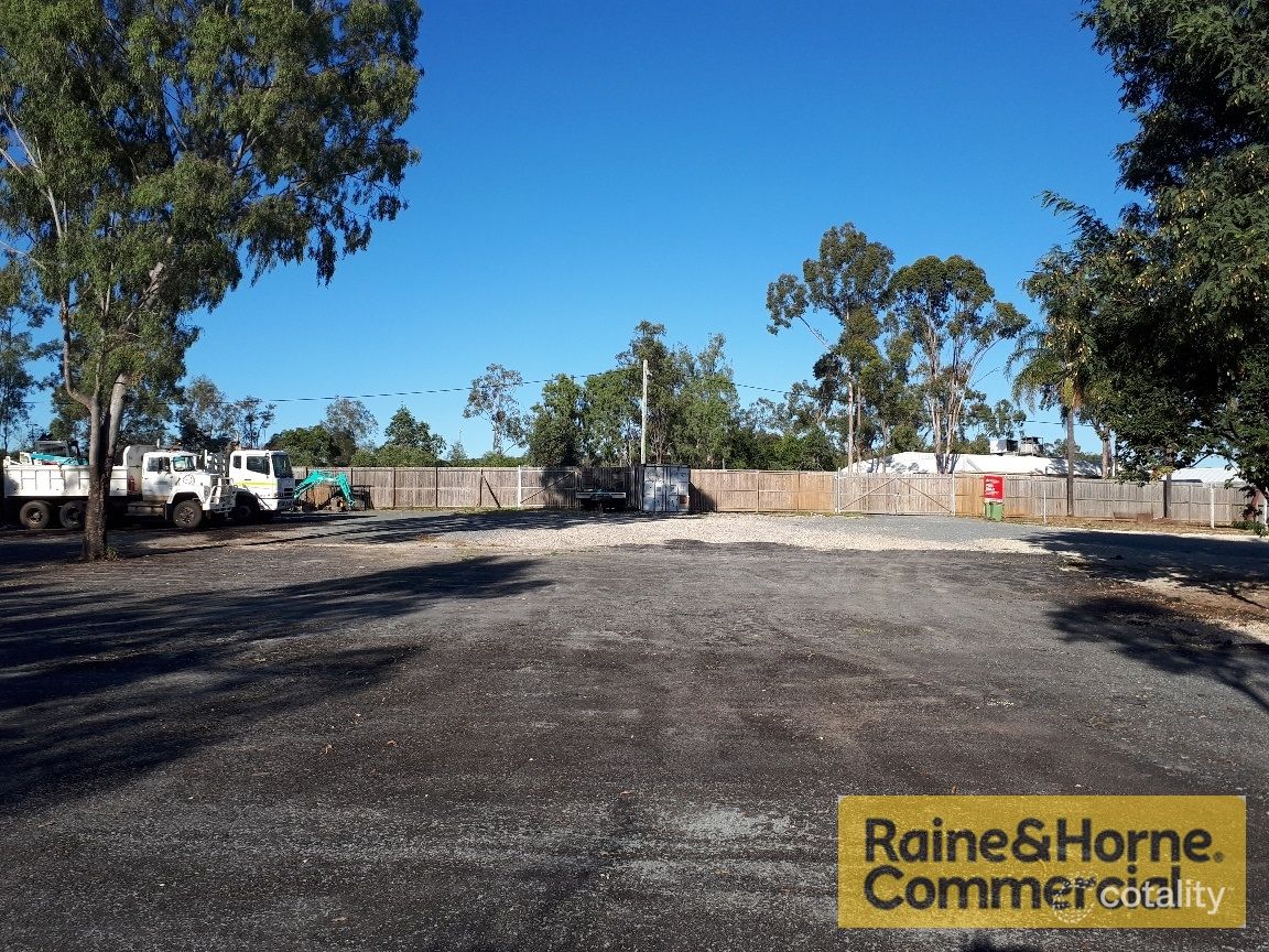 11 Railway, Goodna, QLD 4300