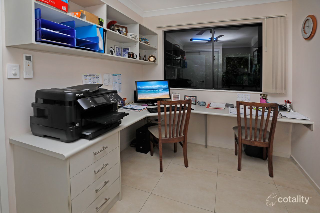 43 Stanton Rd, Smithfield, QLD 4878