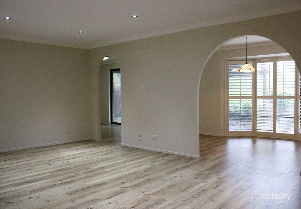 71 Georgiana Cres, Ambarvale, NSW 2560