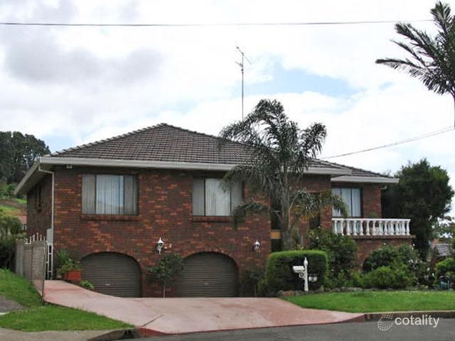 2 Lutana Pl, Coniston, NSW 2500