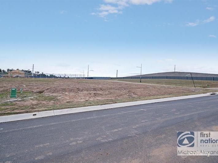 34 Flintlock Dr, Harrington Park, NSW 2567