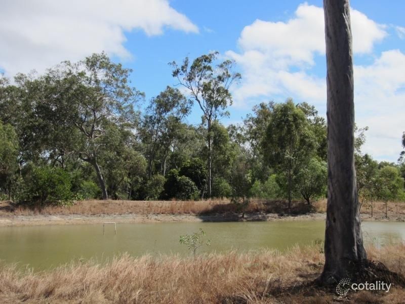 203 Bells Rd, Rodds Bay, QLD 4678