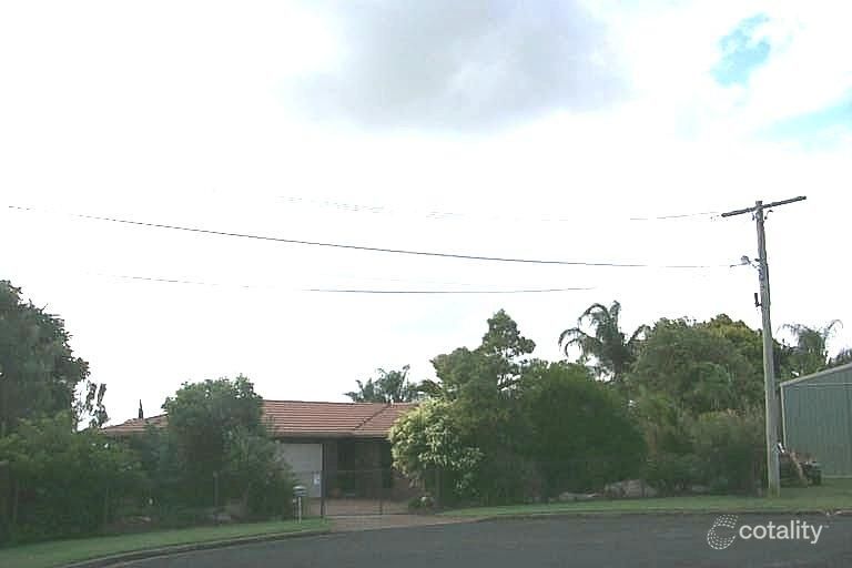 4 Ellen Ct, Flinders View, QLD 4305