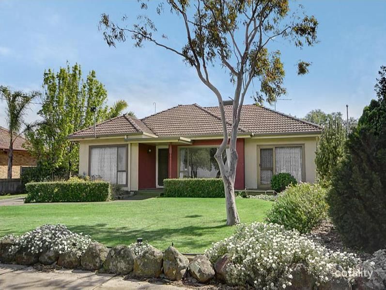 41 The Esplanade, North Shore, VIC 3214