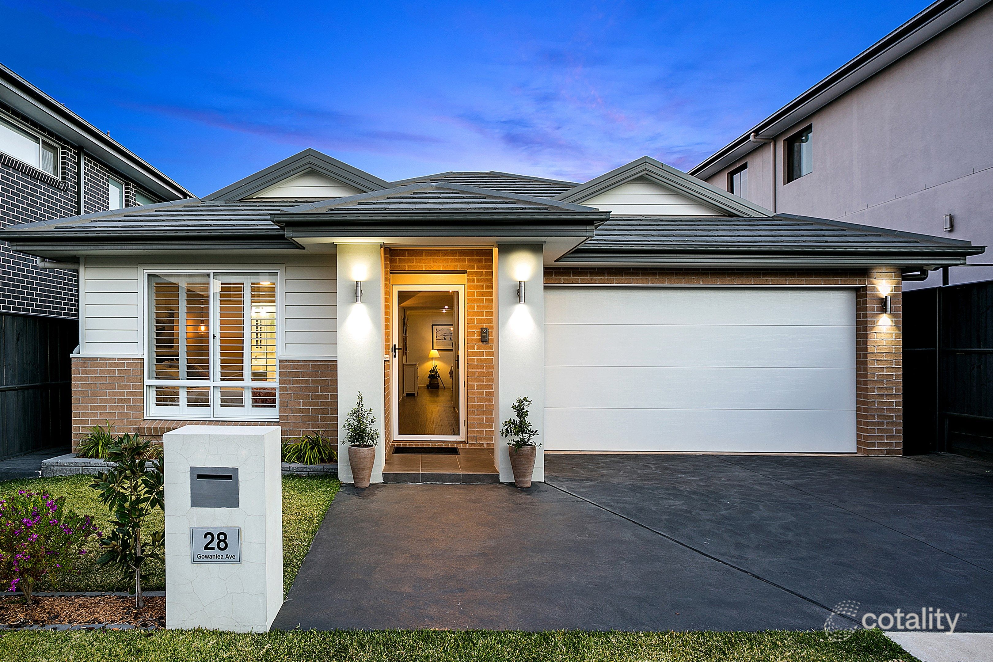 28 Gowanlea Ave, Elizabeth Hills, NSW 2171