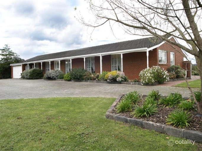 320a Hallam North Rd, Lysterfield South, VIC 3156