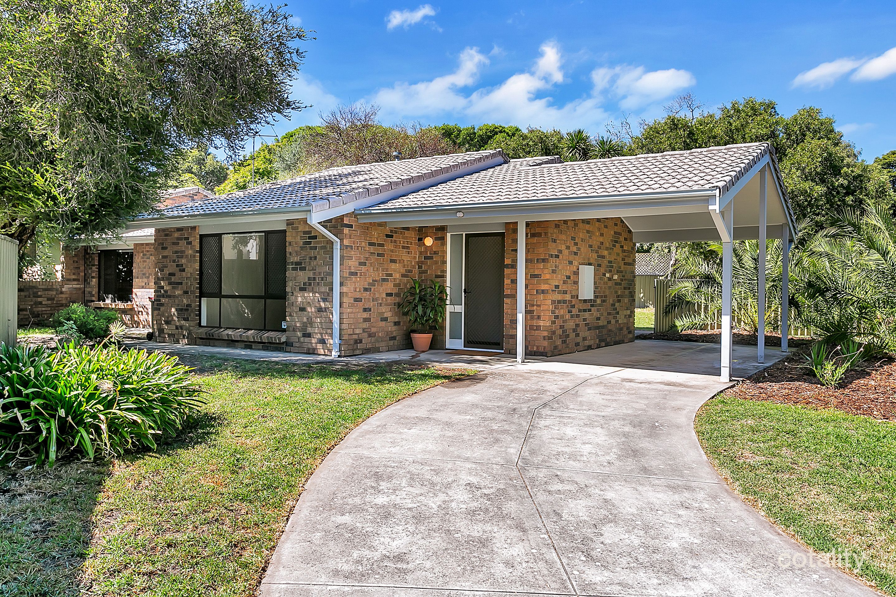 54 Edinburgh Cres, Old Reynella, SA 5161