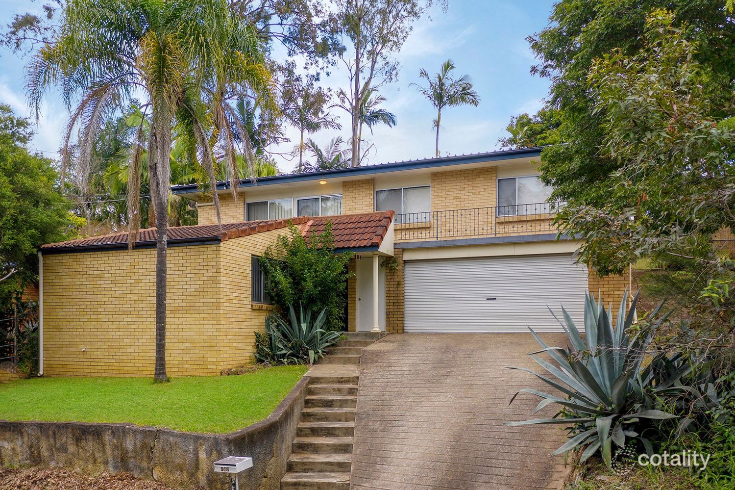 915 Cavendish Rd, Mount Gravatt East, QLD 4122