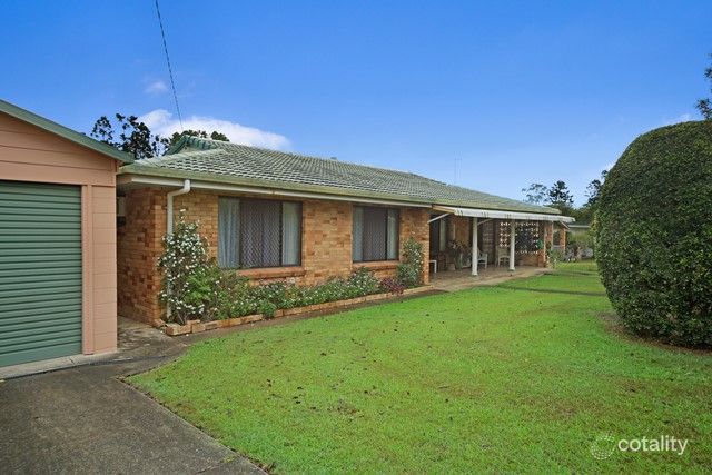 4 Crystal St, Cooroy, QLD 4563