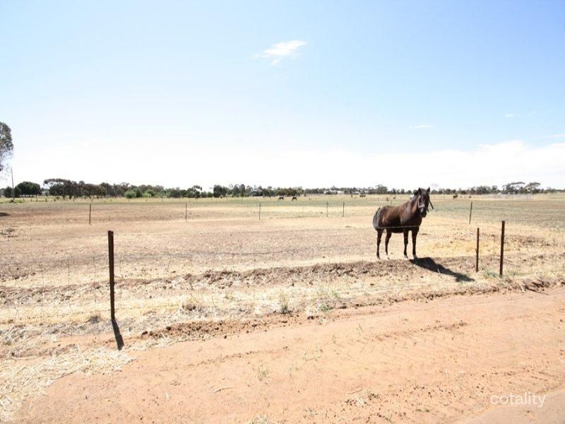 15 Clark St, Nhill, VIC 3418