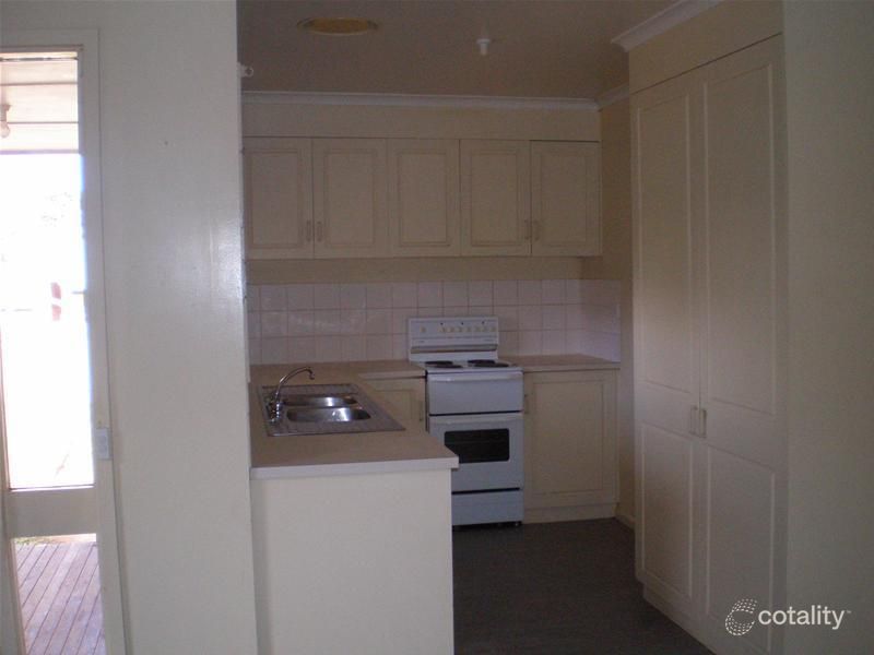 9 Namoi Ave, Red Cliffs, VIC 3496