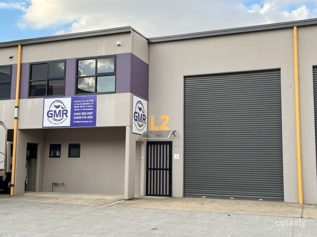 5 Hepher Rd, Campbelltown, NSW 2560