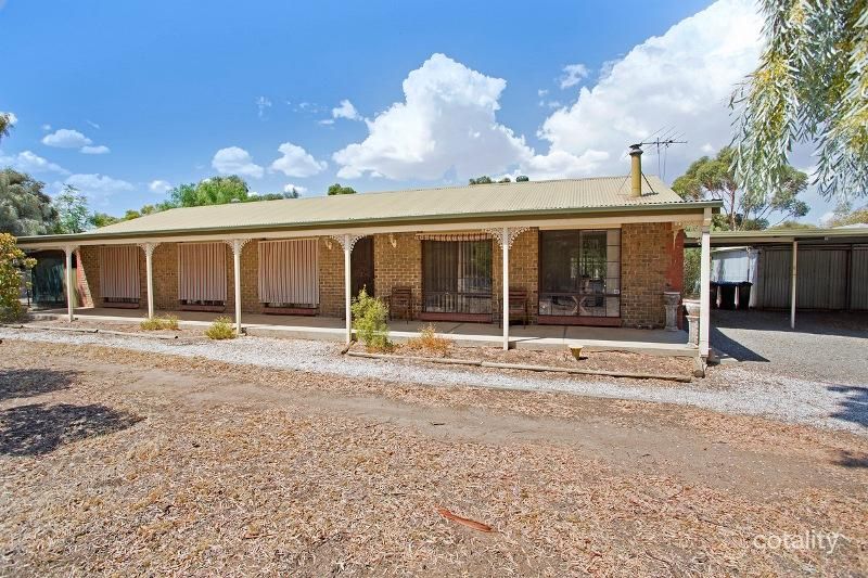 2 Fletcher Rd, Lewiston, SA 5501