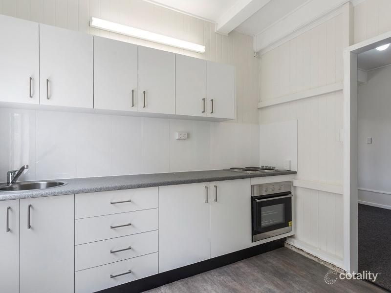 3 Perkins, South Townsville, QLD 4810