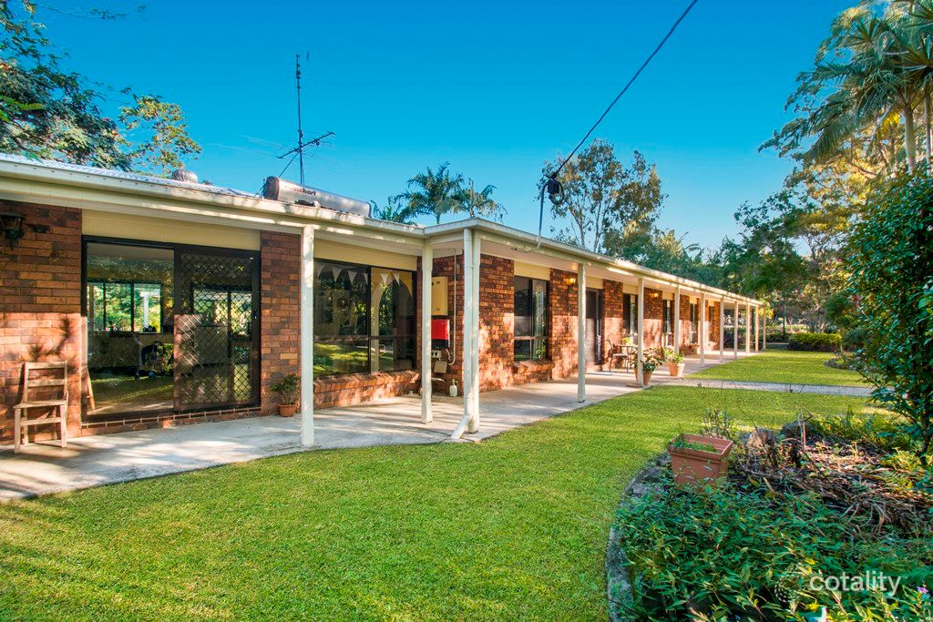 2710 Old Gympie Rd, Beerwah, QLD 4519