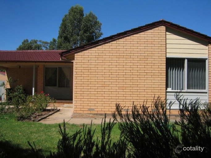 24 Koongarra Cres, Munno Para, SA 5115