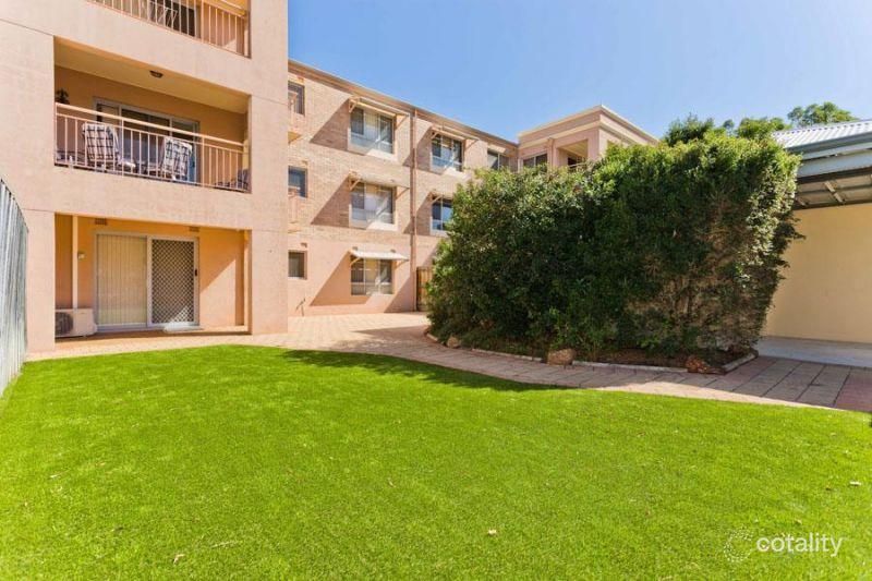 2/15 Friar John Way, Coolbellup, WA 6163