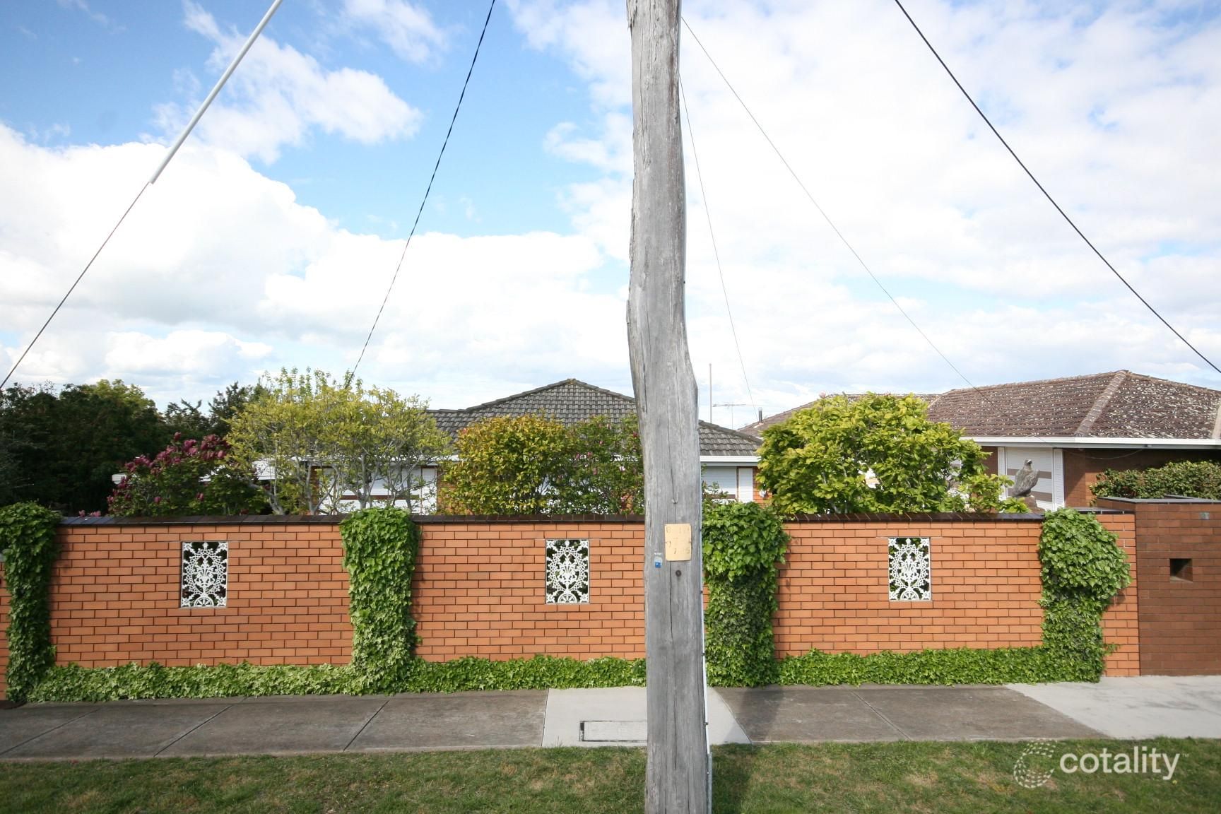 31 Acacia St, Hamlyn Heights, VIC 3215