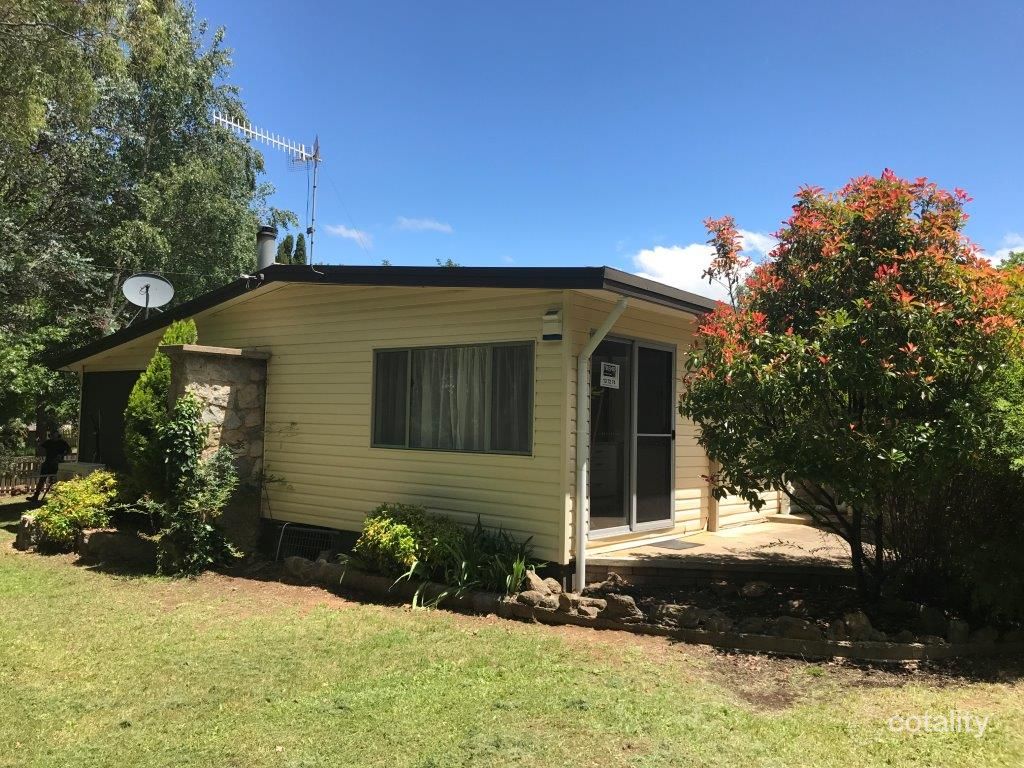 10 Cecil St, Berridale, NSW 2628