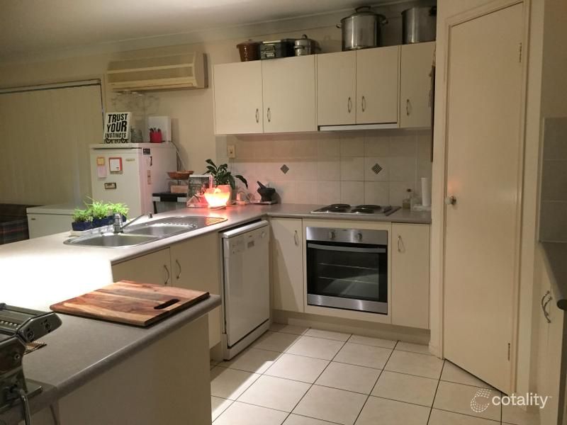 13 Waverley Park Cl, Oxenford, QLD 4210