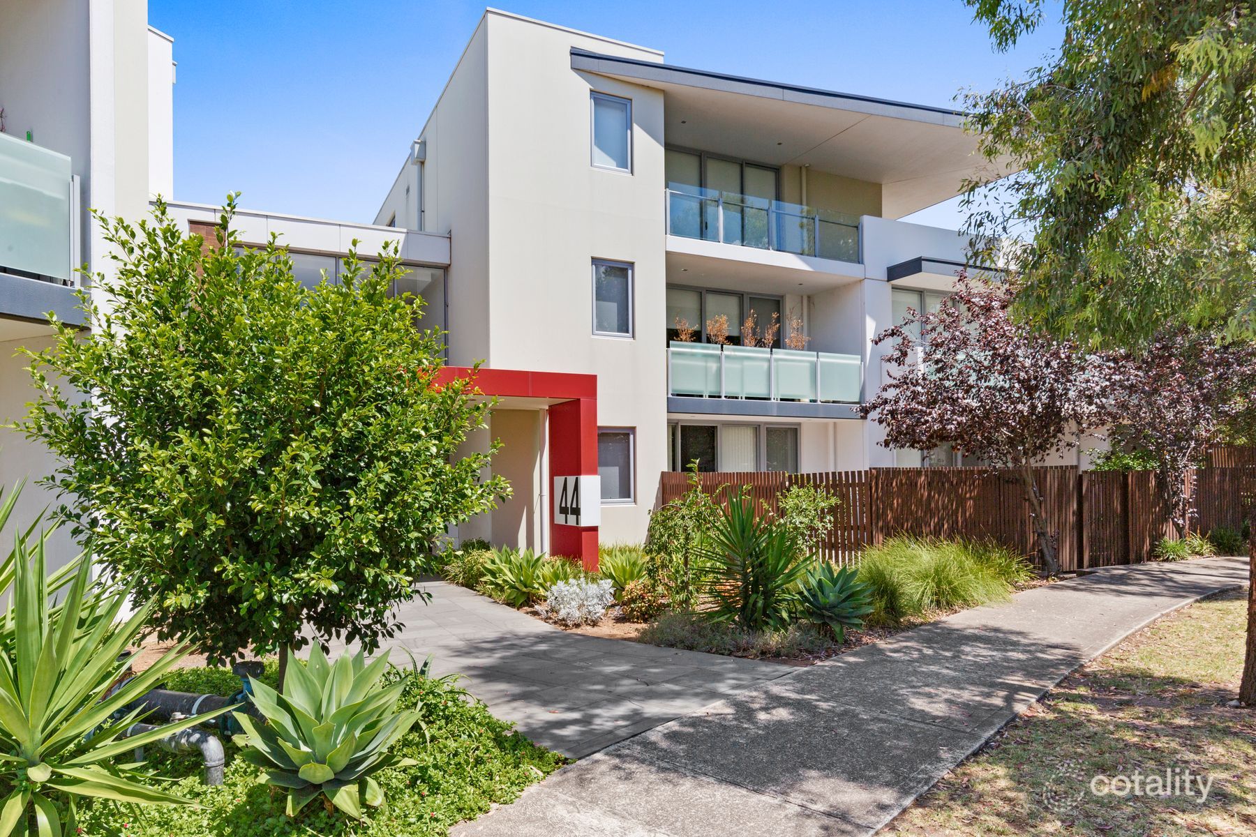 37/44 Eucalyptus Dr, Maidstone, VIC 3012
