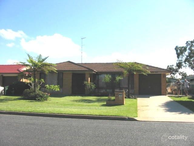 40 Mayers Dr, Tuncurry, NSW 2428