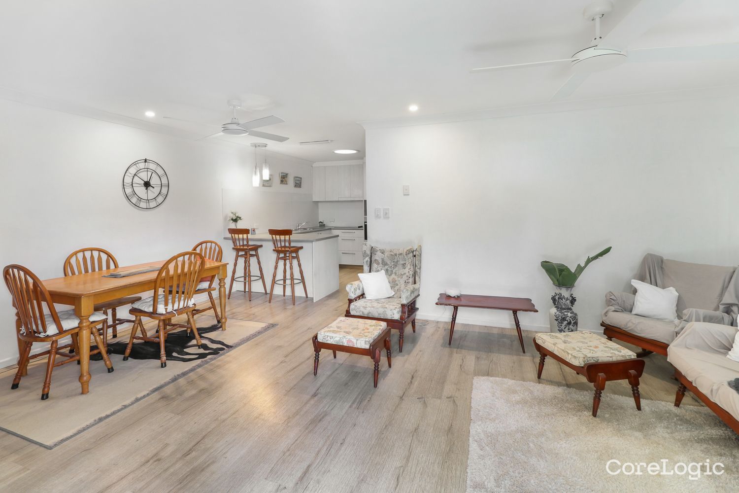 2/13 Gayome St, Pacific Paradise, QLD 4564