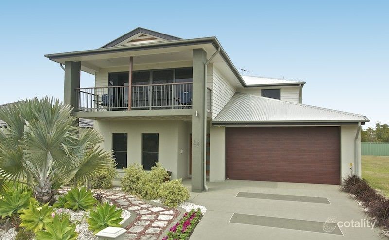 44 Marina Bvd, Banksia Beach, QLD 4507