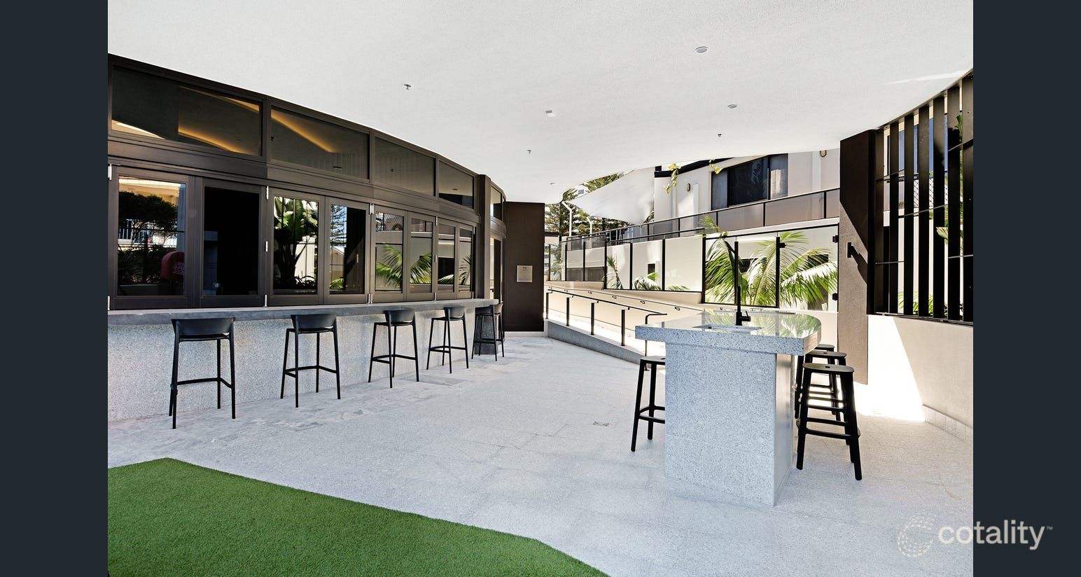 2001/10-12 First Ave, Broadbeach, QLD 4218