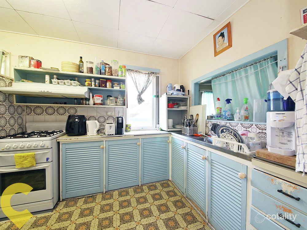 4 Prenter Cres, Kippa-Ring, QLD 4021