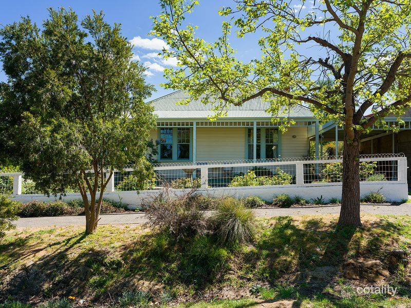 41 Campbell St, Castlemaine, VIC 3450