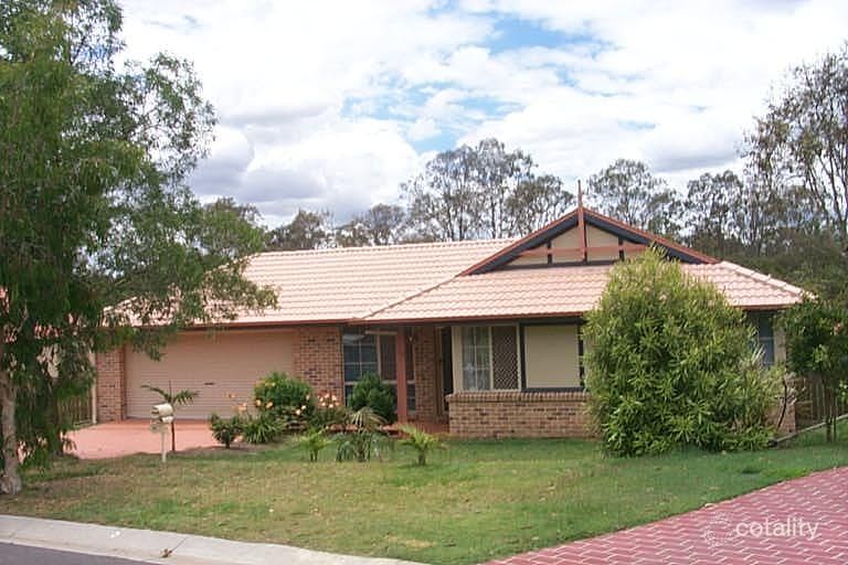 16 Kurrajong St, Durack, QLD 4077