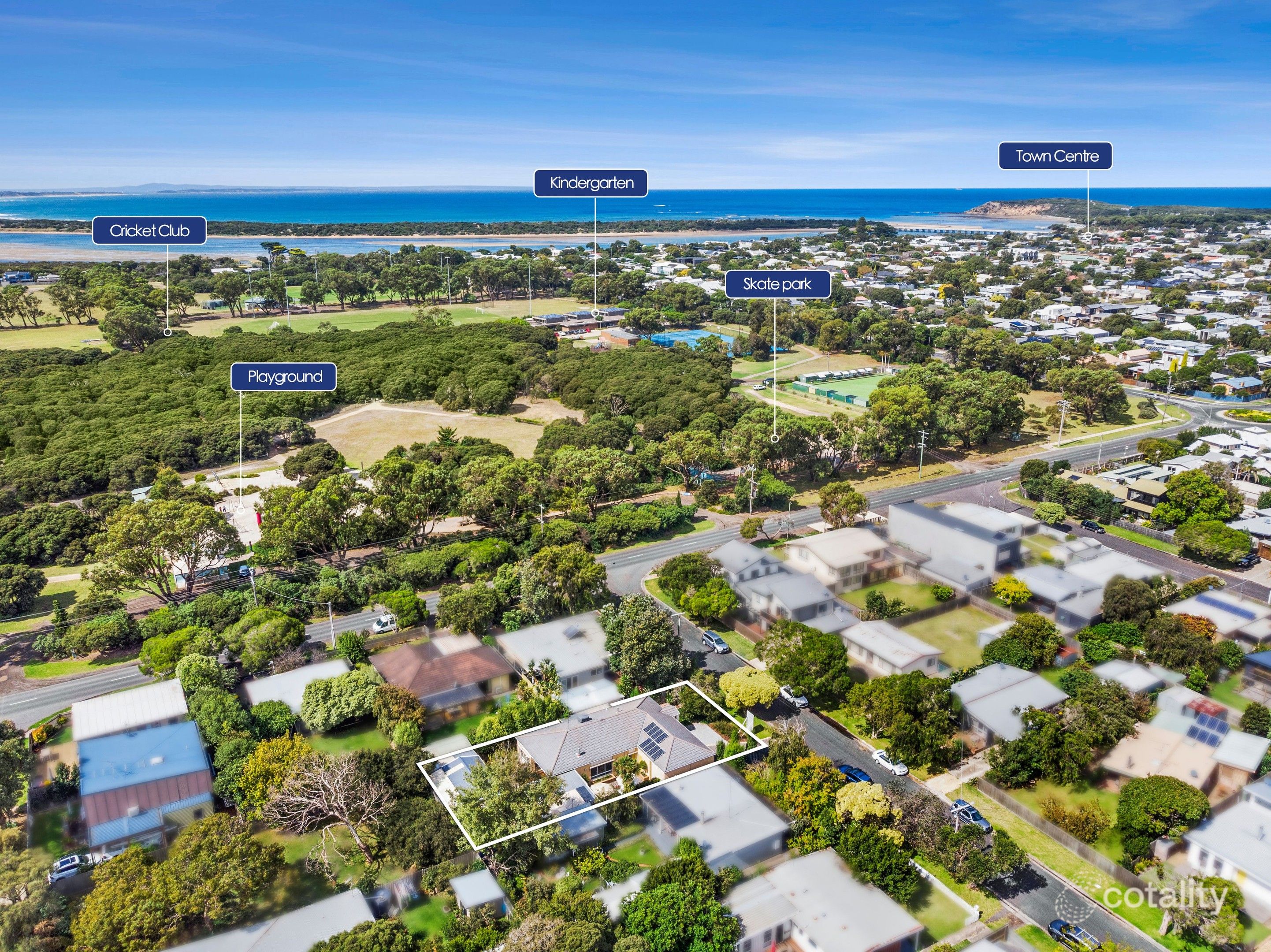 2 Cronulla Ct, Barwon Heads, VIC 3227