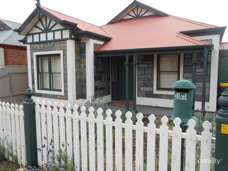 6 Lakeside Ct, Greenwith, SA 5125