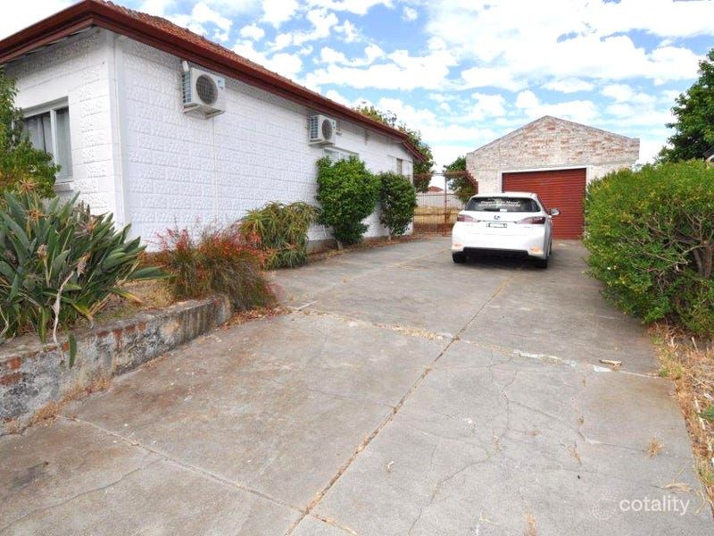 32 Beechboro Rd S, Bayswater, WA 6053