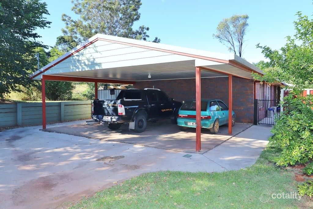 27 Nolan Dr, Kingaroy, QLD 4610