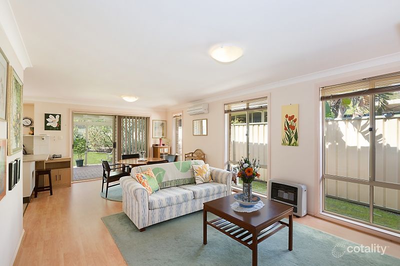 42a Walker Ave, Kanwal, NSW 2259