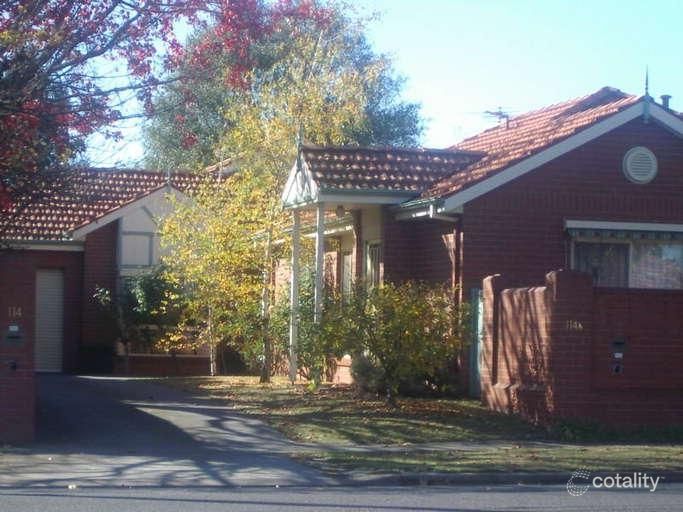 2/114 Burnbank St, Lake Wendouree, VIC 3350