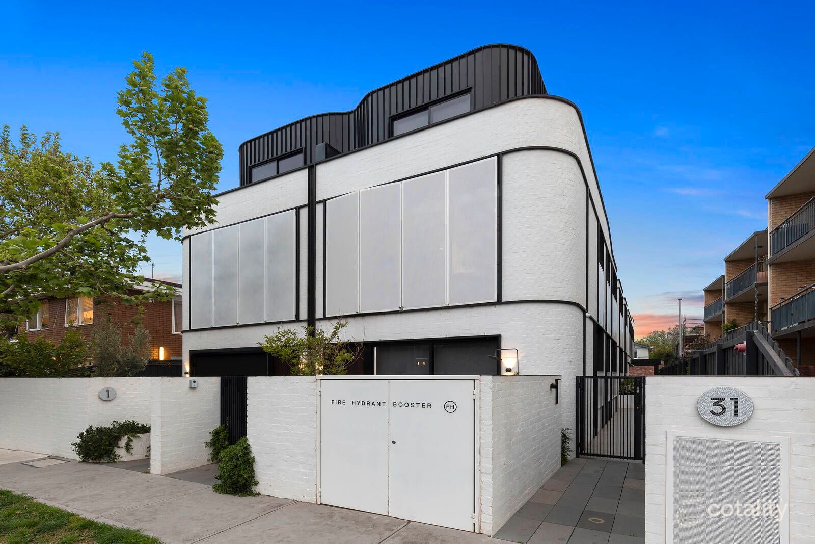 7/31 Pine Ave, Elwood, VIC 3184