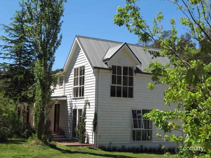 21 Bellhouse St, Macedon, VIC 3440