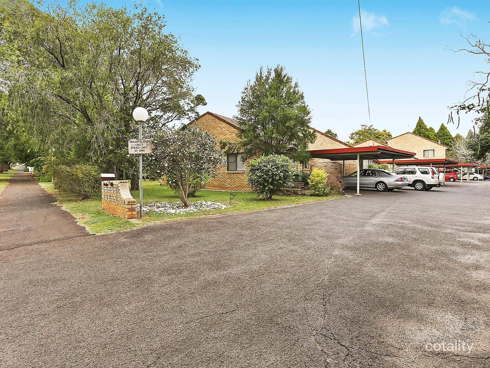 4/52 Campbell St, East Toowoomba, QLD 4350