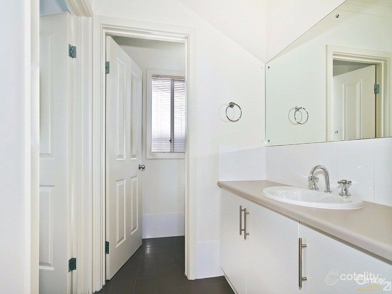 8 John St, Aldinga Beach, SA 5173