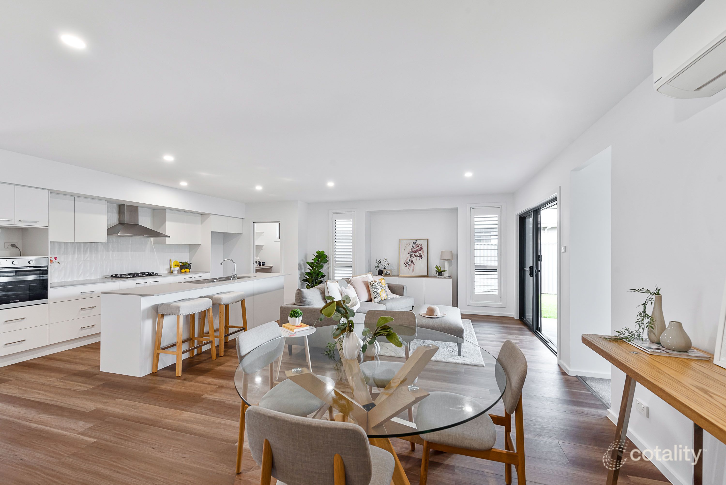 12 Wainscot Ave, Thrumster, NSW 2444