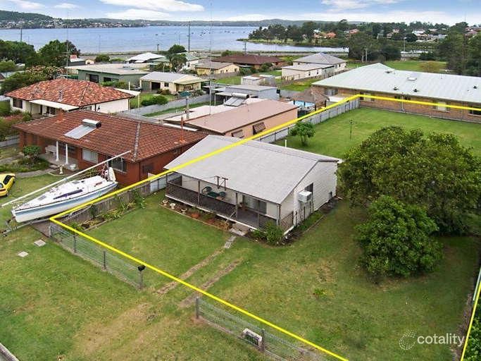 12 Cumberland St, Teralba, NSW 2284