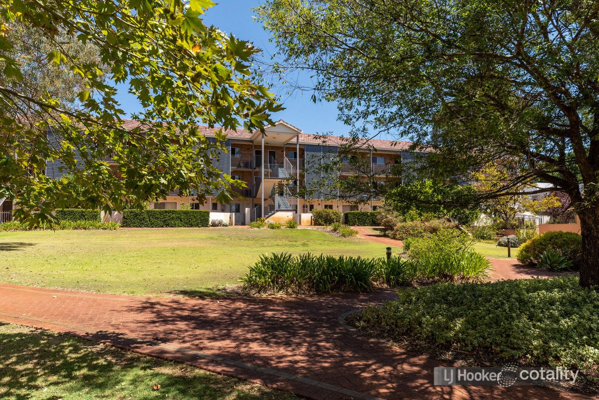 8/2 Gregory Way, Coolbellup, WA 6163