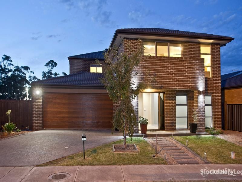33 Pembroke Cres, Derrimut, VIC 3026